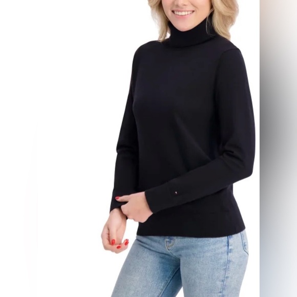 Tommy Hilfiger Knit Turtleneck Women's Sweater NWT - Picture 2 of 5